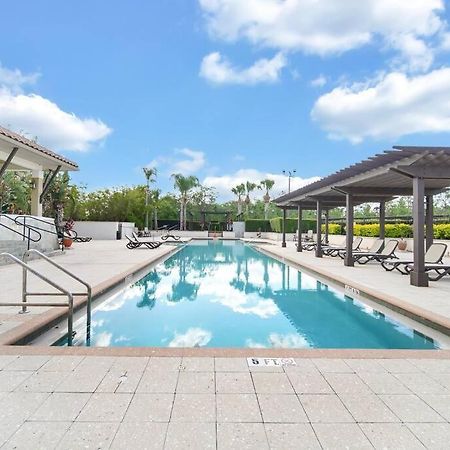 Vibrant 4Br Family Townhome 1 Mile From Disney World And Disney Springs Орландо Экстерьер фото